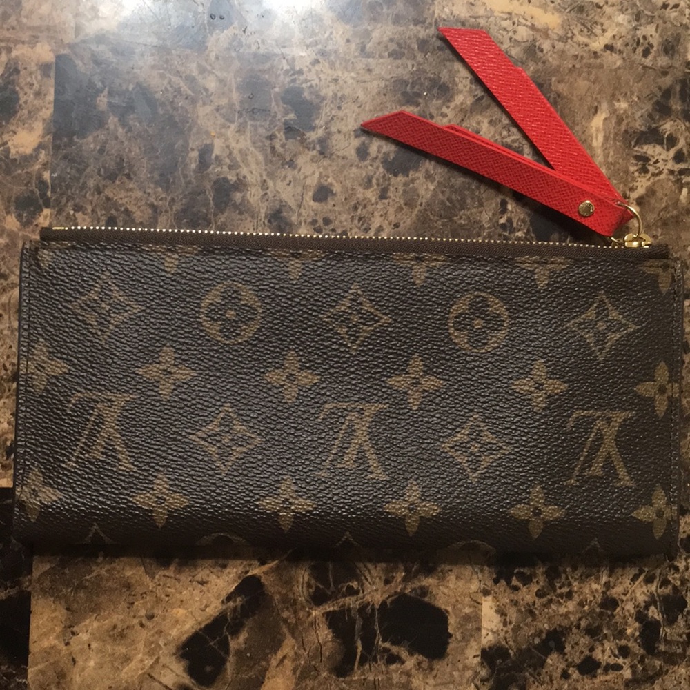 Louis Vuitton Adele wallet